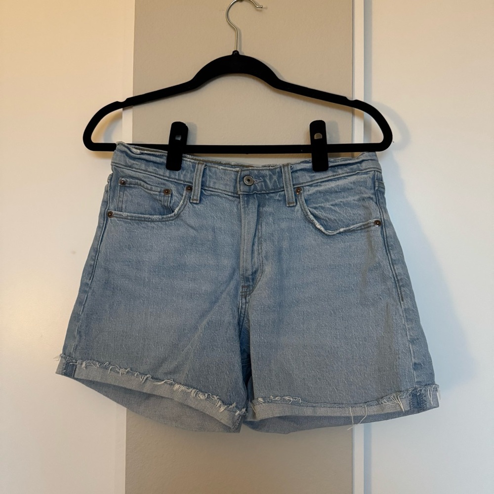 Abercrombie & Fitch Baggy Mid Rise Denim Shorts